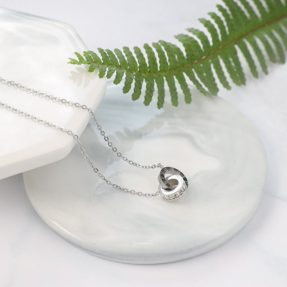 Sweet Love Necklace Silver White