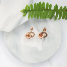 CDE Sweet Love Earrings Black CDE3002BL