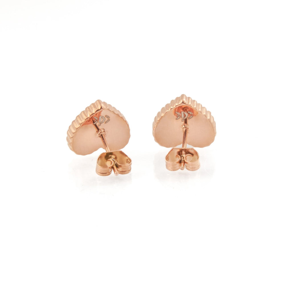 Ari Heart Milky Earrings