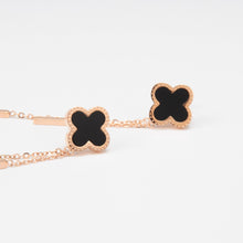 Khuyên tai LAMY Clover Tassels Earrings CDE3013BL