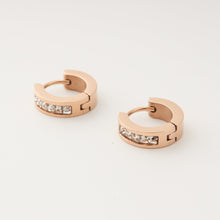 Khuyên tai LAMY Diamond Buckle Earrings CDE3014RG