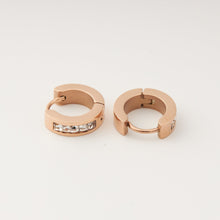 Khuyên tai LAMY Diamond Buckle Earrings CDE3014RG