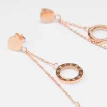 Khuyên tai LAMY Roman Numeral Circle Earrings CDE3015