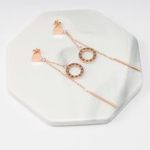 Khuyên tai LAMY Roman Numeral Circle Earrings CDE3015