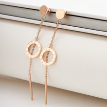 Khuyên tai LAMY Roman Numeral Circle Earrings CDE3015