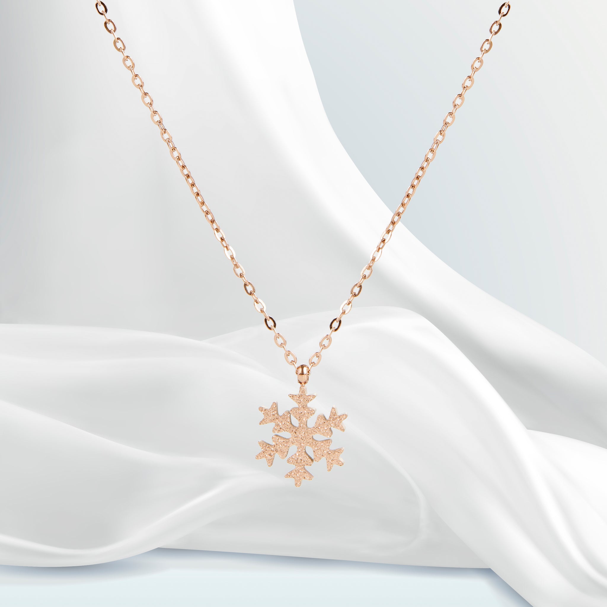 Dây chuyền CDE Romantic Snowflake Necklace Rose Gold CDE6033RG