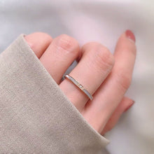 CDE Dreamy Crystal Ring CDE8024RG