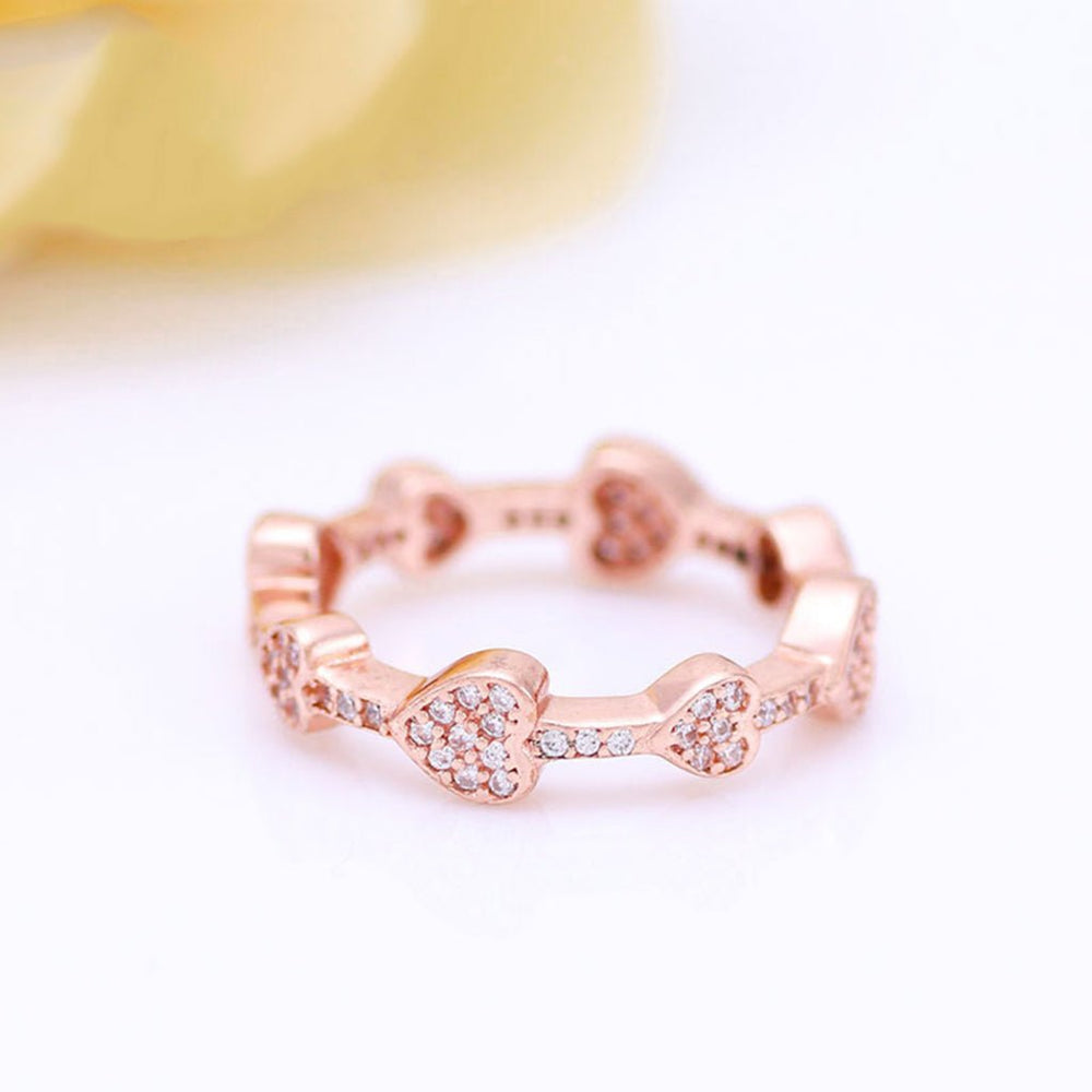 Alluring Hearts Ring Rose Gold