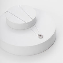 Dây chuyền nữ Swan Pendant Diamonds Necklace CDE6043SV