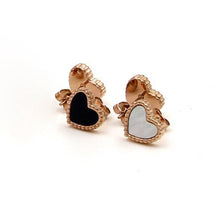 Khuyên tai LAMY Ari Heart Black Earrings CDE3003BL