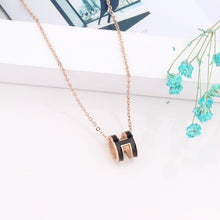 Dây chuyền nữ H-shaped Black Necklace CDE6028BL