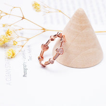 Nhẫn LAMY Alluring Hearts Rose Gold Ring CDE8059RG
