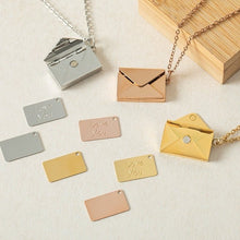 Dây chuyền nữ Fingers Print Letter Pendant CDE6029