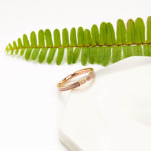 CDE Dreamy Crystal Ring CDE8024RG