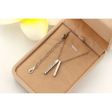 Dây chuyền nữ Love Stick Silver Necklace CDE6038SV