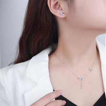 Dây chuyền nữ Butterfly Diamond Necklace Silver CDE6039SV