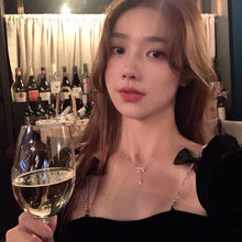 Dây chuyền nữ Butterfly Diamond Necklace Silver CDE6039SV